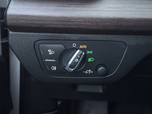 Used 2023 Audi Q5 2.0T Premium Plus image 24