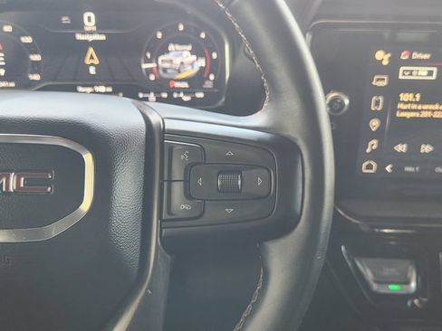 Used 2024 GMC Sierra 2500 AT4 w/ AT4 Preferred Package AWD/4WD image 29
