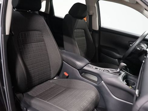 Used 2025 Honda HR-V LX image 25
