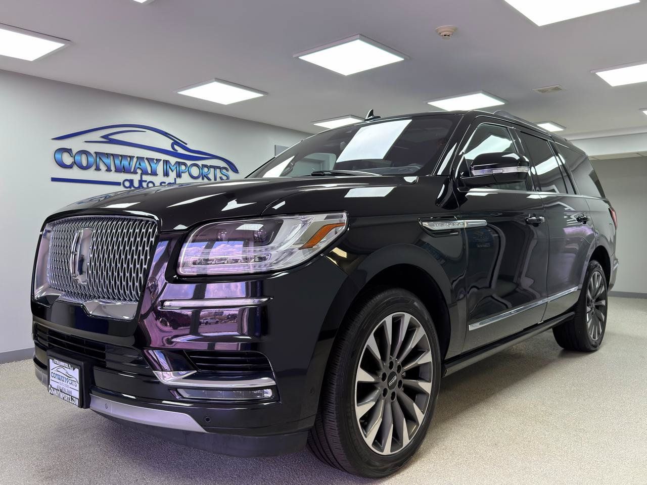 Used 2020 Lincoln Navigator Reserve w/ Luxury Package AWD/4WD image 1