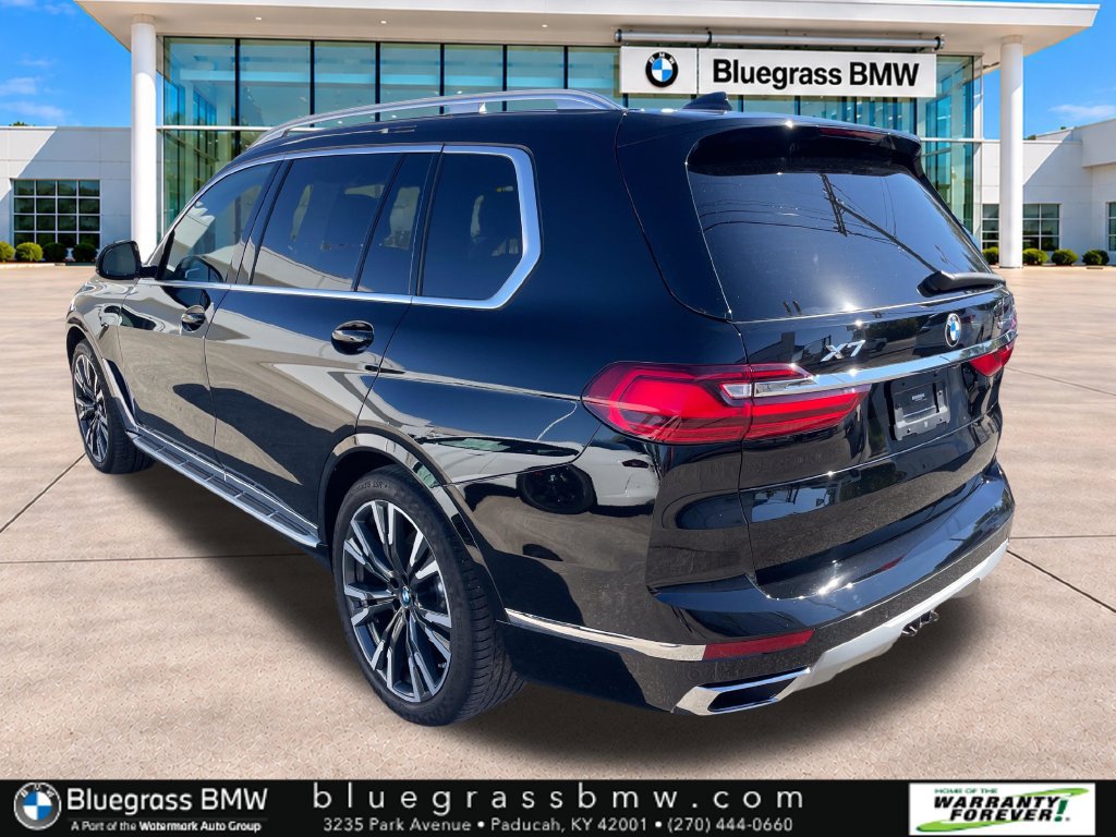 Used 2022 BMW X7 xDrive40i w/ Executive Package AWD/4WD image 2