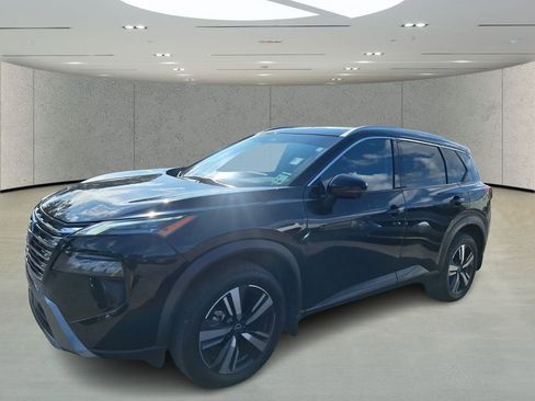 Used 2024 Nissan Rogue SL w/ SL Premium Package image 1