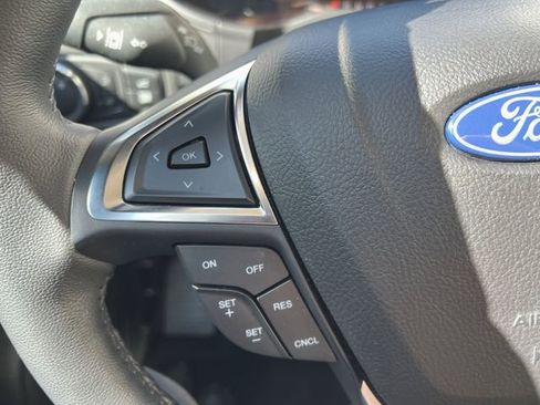 Used 2023 Ford Edge SEL w/ Convenience Package image 27