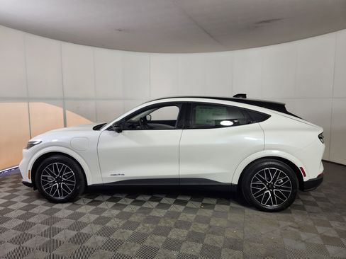 New 2026 Ford Mustang Mach-E Premium image 4