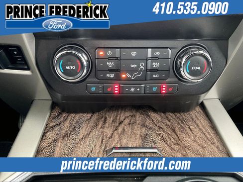 Used 2019 Ford F350 Lariat w/ Lariat Ultimate Package image 30