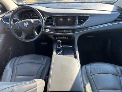 Used 2019 Buick Enclave Premium w/ Experience Buick Package image 12