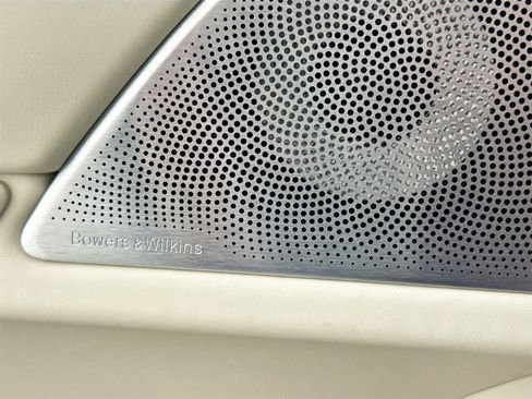 Used 2022 BMW ALPINA B7 xDrive image 17