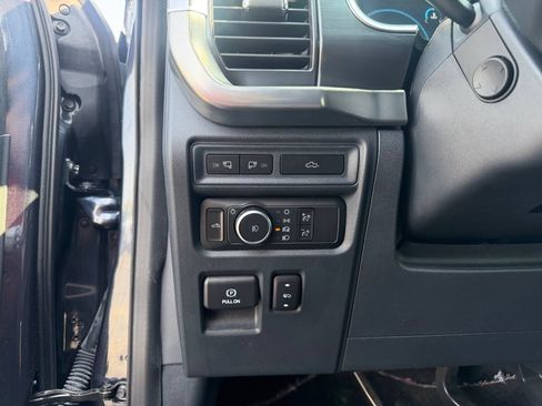 Used 2022 Ford F150 Lariat w/ Equipment Group 502A High AWD/4WD image 31