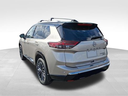 New 2026 Nissan Rogue Platinum w/ Platinum Premium Package image 2