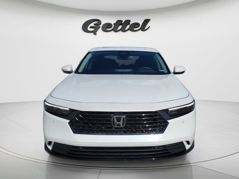 Used 2024 Honda Accord EX-L image 2