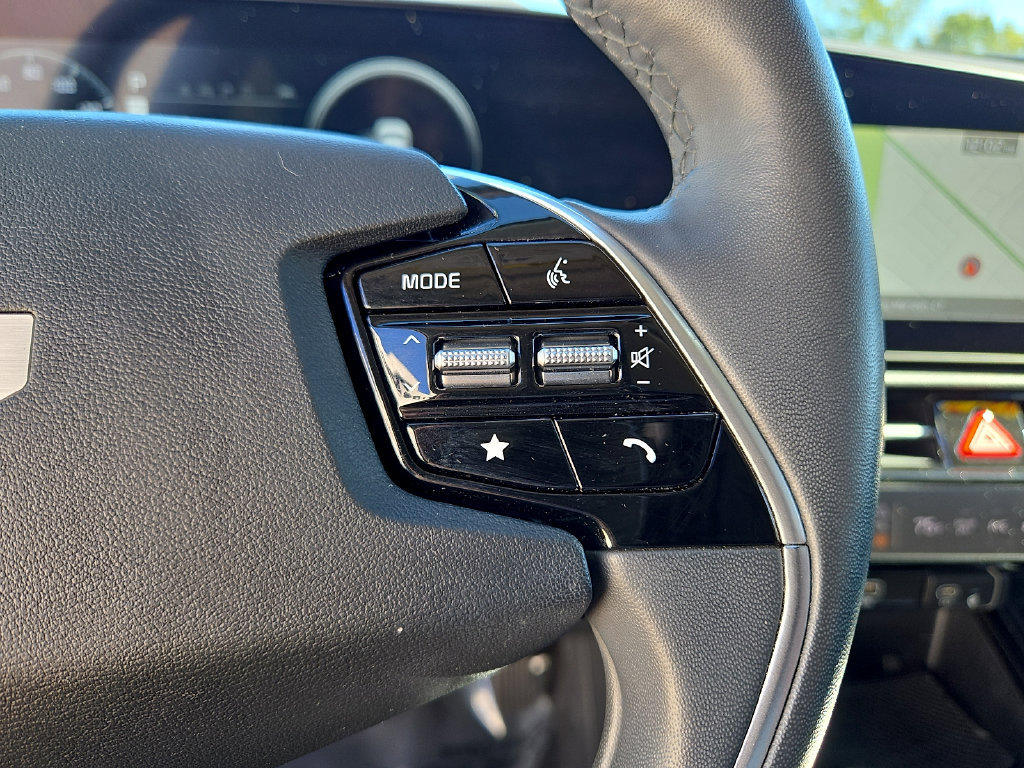 Used 2024 Kia Niro Wind w/ Wind Preserve Package FWD image 23