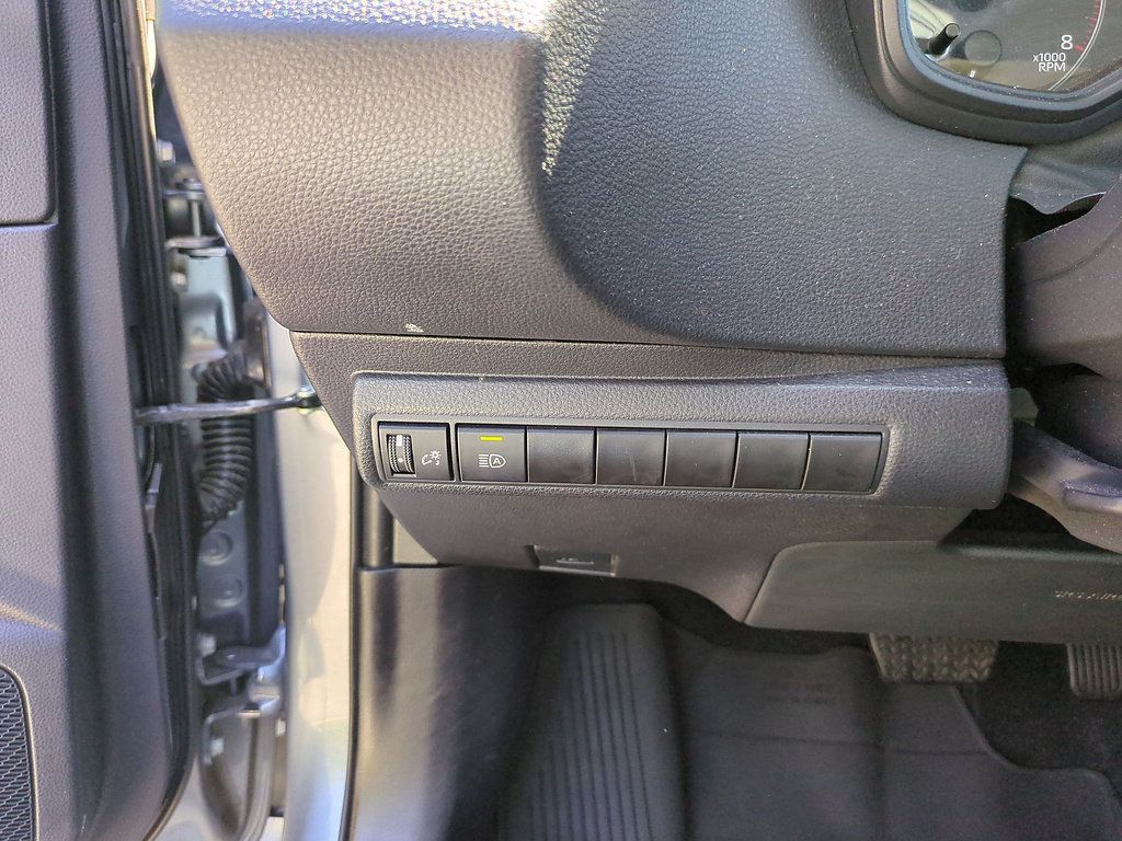 Certified 2025 Toyota Corolla LE FWD image 15
