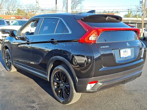 Used 2018 Mitsubishi Eclipse Cross LE image 4