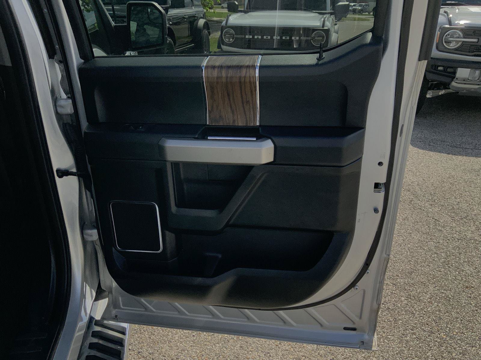 Used 2019 Ford F150 Lariat AWD/4WD image 54