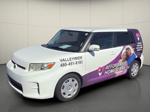 Used 2012 Scion xB image 3