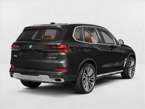 New 2026 BMW X5 xDrive40i AWD/4WD image 2