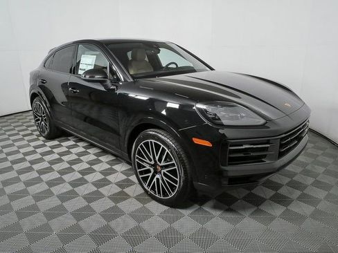 New 2026 Porsche Cayenne AWD image 27