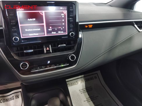 Used 2022 Toyota Corolla SE image 17