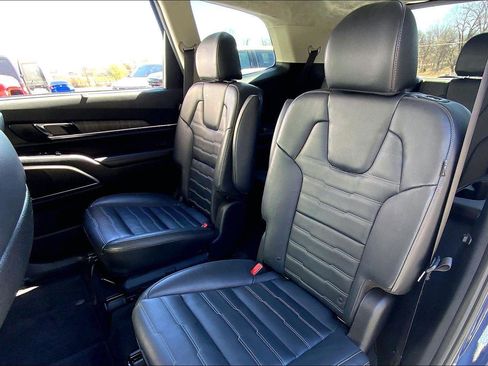 Used 2024 Kia Telluride SX Prestige AWD/4WD image 25