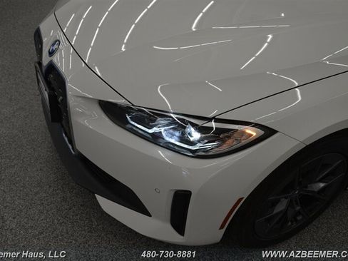 Used 2022 BMW i4 eDrive40 RWD image 54