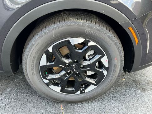 New 2025 Kia Sorento S w/ Panoramic Sunroof Package image 12