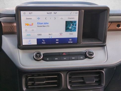 Used 2022 Ford Maverick Lariat w/ Lariat Luxury Package image 13