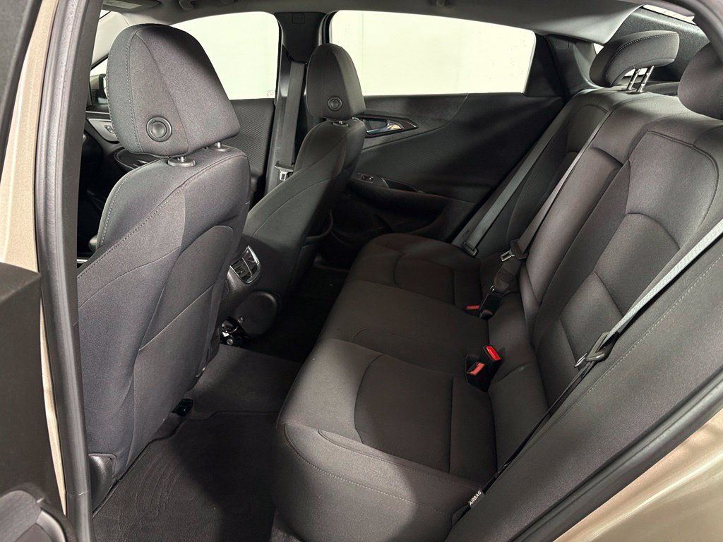 Certified 2023 Chevrolet Malibu LT FWD image 38