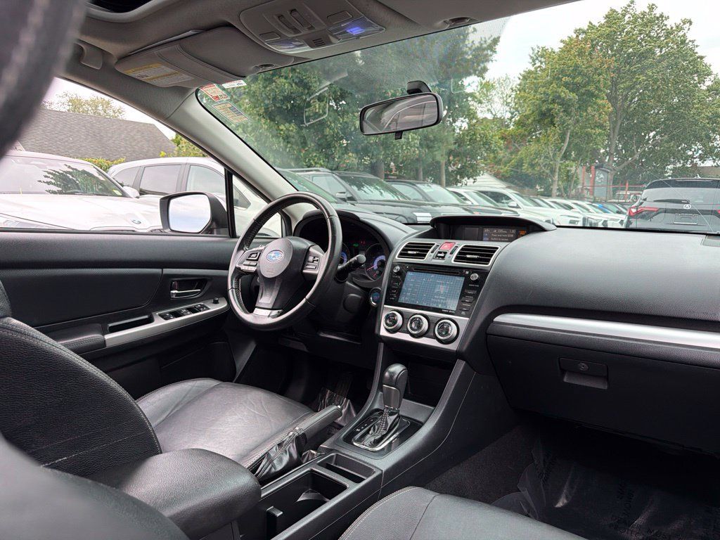 Used 2015 Subaru Crosstrek Touring AWD/4WD image 23