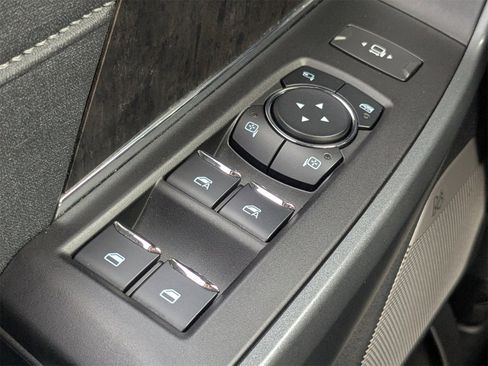 Used 2023 Ford F450 Lariat image 27