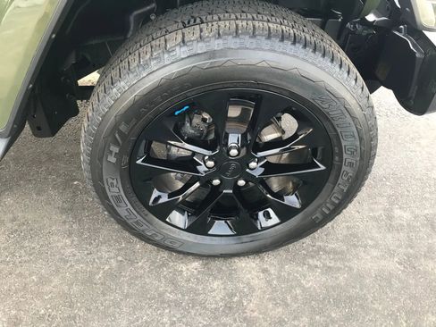 Used 2023 Jeep Wrangler Unlimited Sahara w/ Cold Weather Group image 47