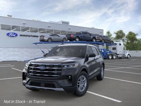 New 2026 Ford Explorer Active image 2