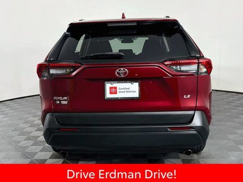 Certified 2020 Toyota RAV4 LE FWD image 21