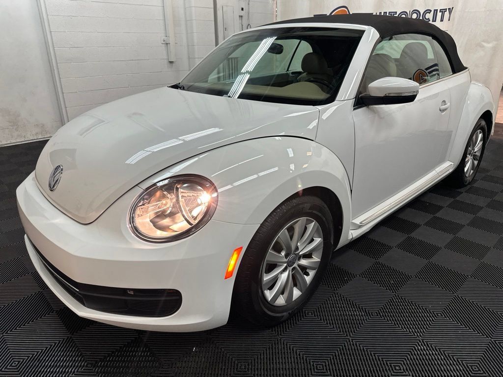 Used 2015 Volkswagen Beetle 1.8T FWD image 4