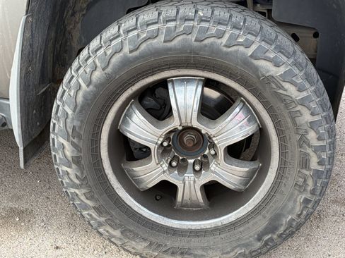 Used 2008 GMC Yukon XL SLE w/ Convenience Package AWD/4WD image 8