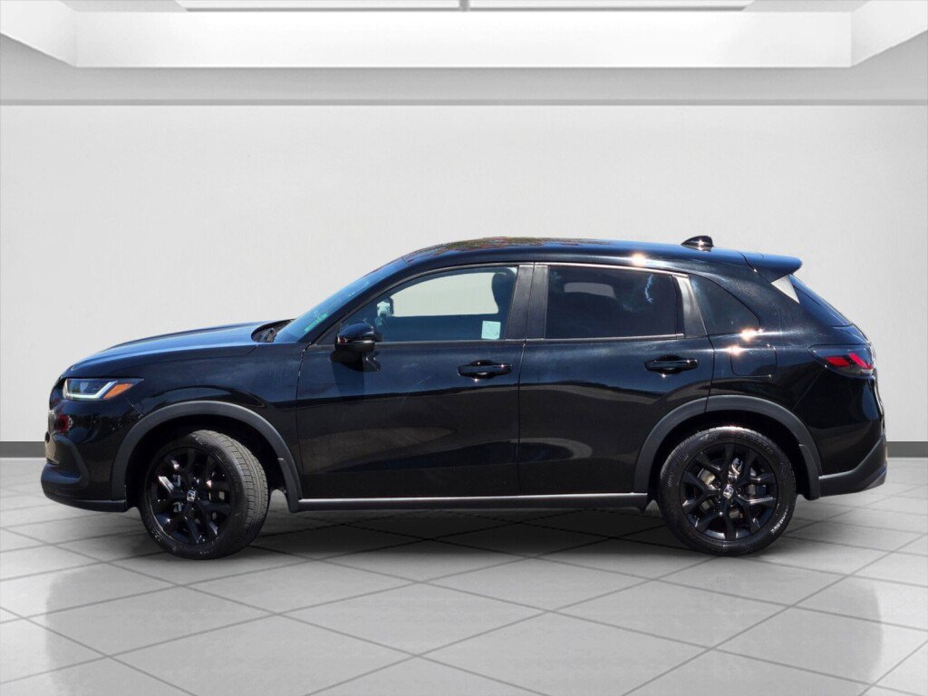Certified 2024 Honda HR-V Sport image 7