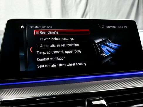 Used 2019 BMW M5 w/ Executive Package image 27