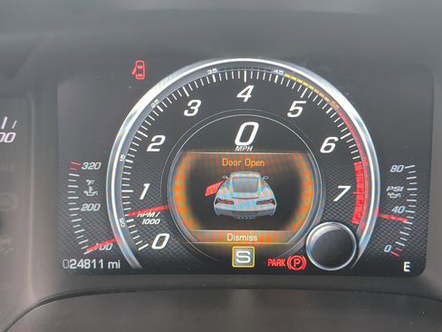 Used 2014 Chevrolet Corvette Stingray Coupe image 8