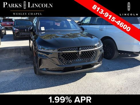 Used 2024 Lincoln Nautilus Premier w/ Jet Appearance Package AWD/4WD image 4