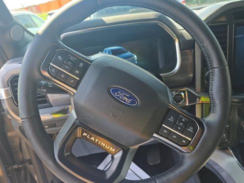 Used 2025 Ford F150 Platinum AWD/4WD image 7