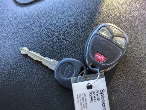 Used 2011 Chevrolet Silverado 1500 LT w/ Regional Value Package RWD image 24