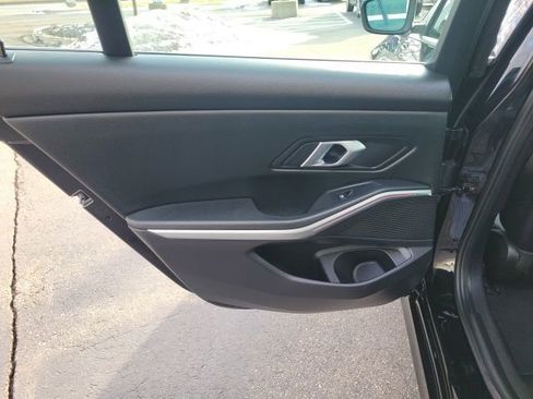 Used 2026 BMW 330i xDrive Sedan image 17