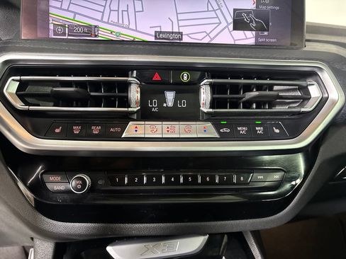 Used 2022 BMW X3 sDrive30i w/ Premium Package 2 (ZPA) RWD image 21