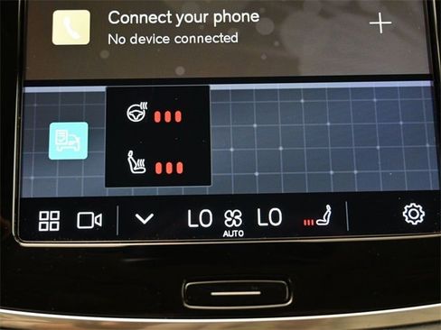 Used 2024 Volvo XC90 B5 Plus w/ Protection Package Premier image 22