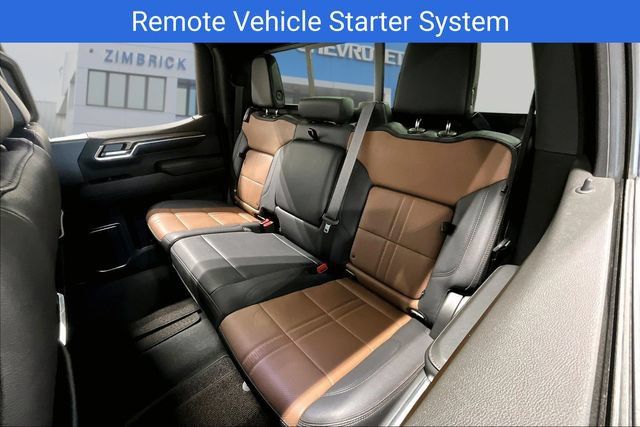 Certified 2024 Chevrolet Silverado 1500 High Country w/ Z71 Off-Road Package AWD/4WD image 23