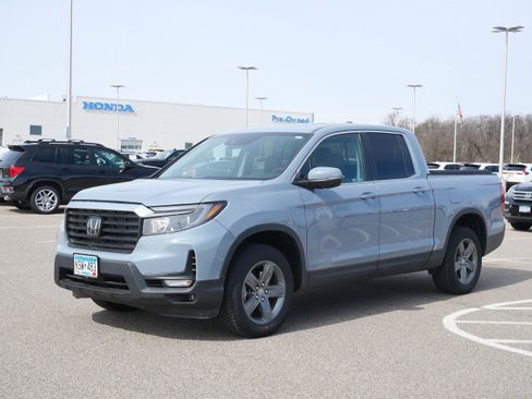 Used 2023 Honda Ridgeline RTL image 2
