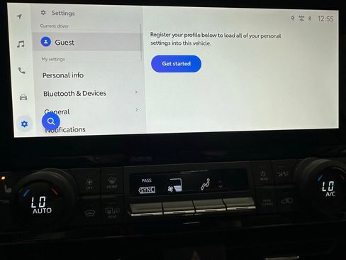 Used 2025 Toyota Grand Highlander AWD image 34