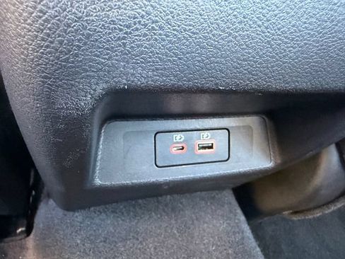 Used 2025 Nissan Altima 2.5 SV FWD image 8