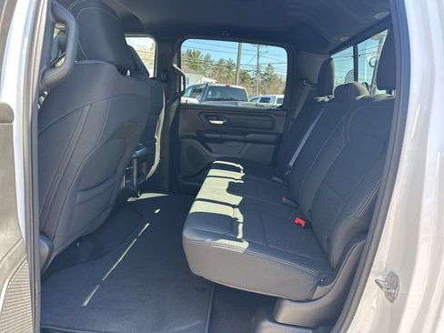 Used 2026 RAM 1500 Express AWD/4WD image 31