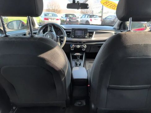 Used 2018 Kia Rio S FWD image 19