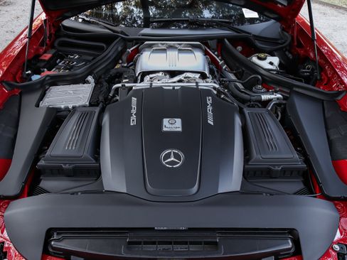 Used 2018 Mercedes-Benz AMG GT S image 72